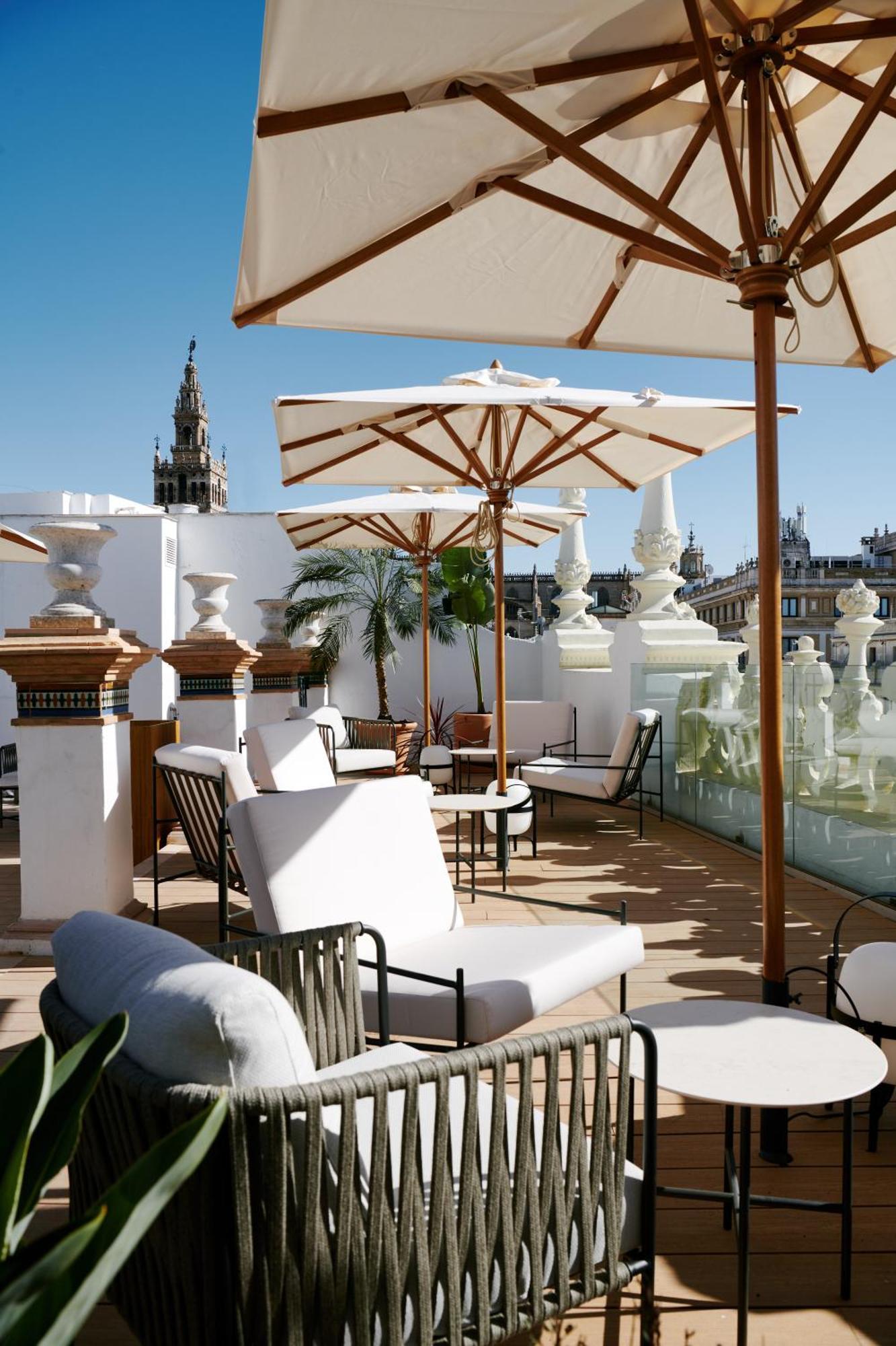 Mercer Plaza Sevilla 5 Gl 外观 照片