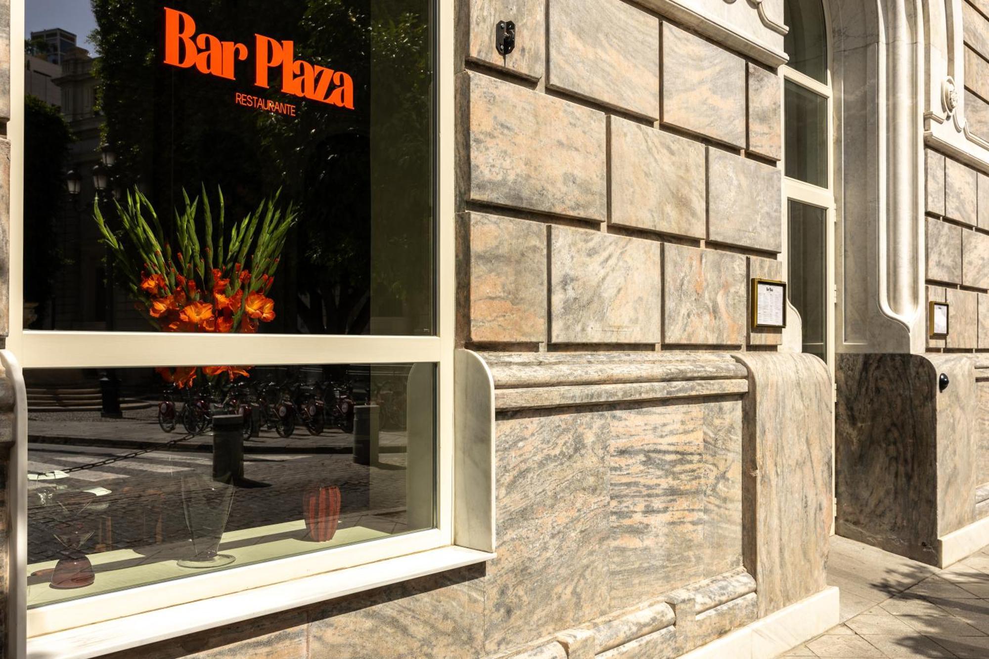 Mercer Plaza Sevilla 5 Gl 外观 照片